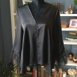Silky soft jacket with feathers